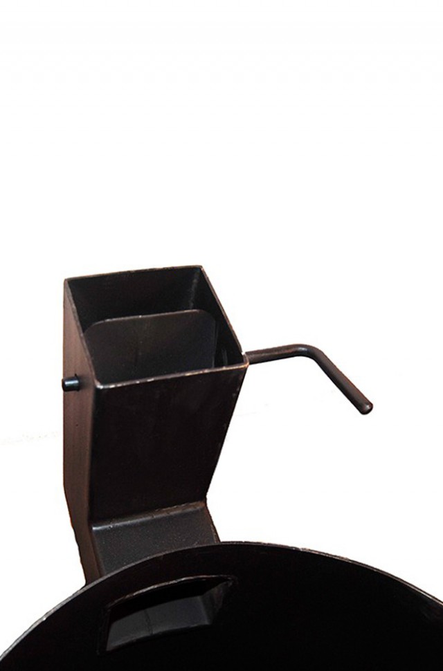 Печь 3 мм. для казана с дверцей и трубой на 16 литров